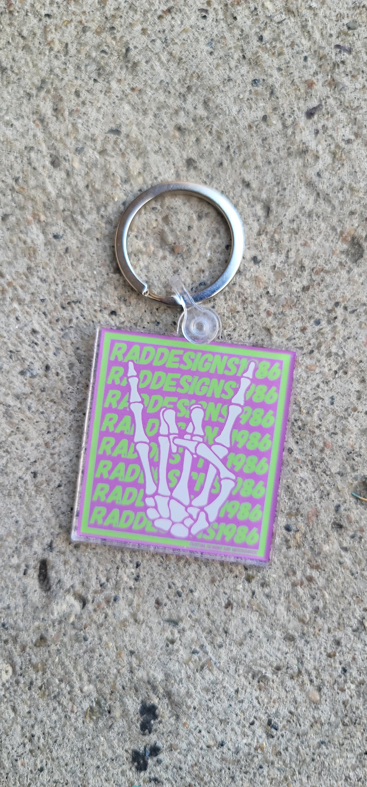 RD86 keychain